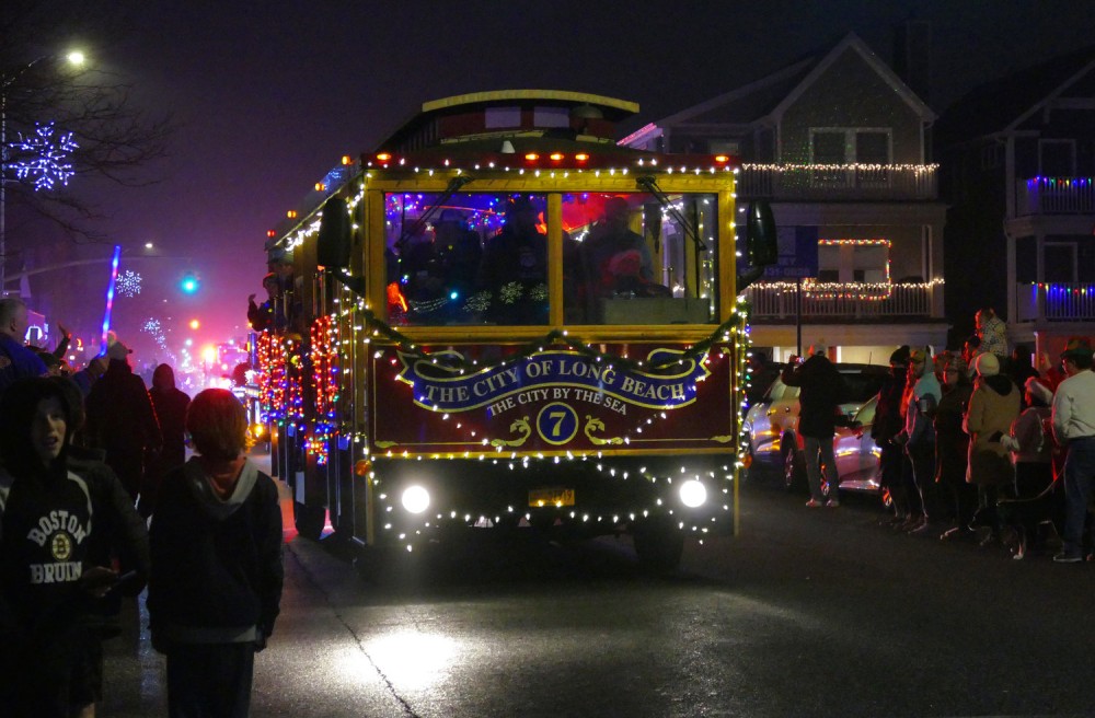 long Beach Ny Electric Light Parade